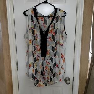Unique floral print maternity shirt XL